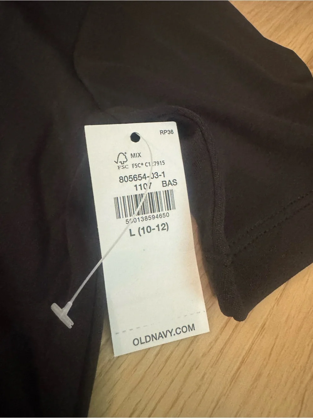 Old Navy Active Go-Dry Cool Black Short-Sleeve V neck Tee